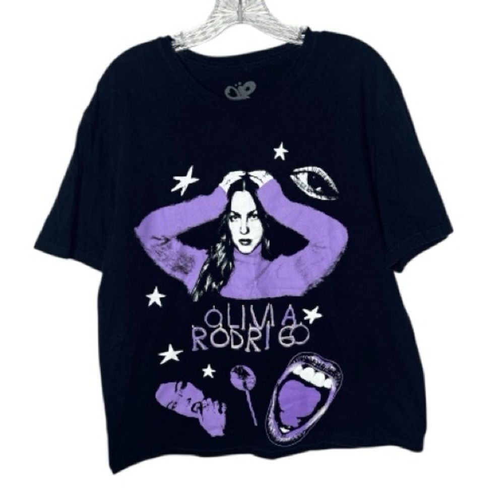 Olivia Rodrigo Official Merch Black/Purple T-shirt. Size Large.
